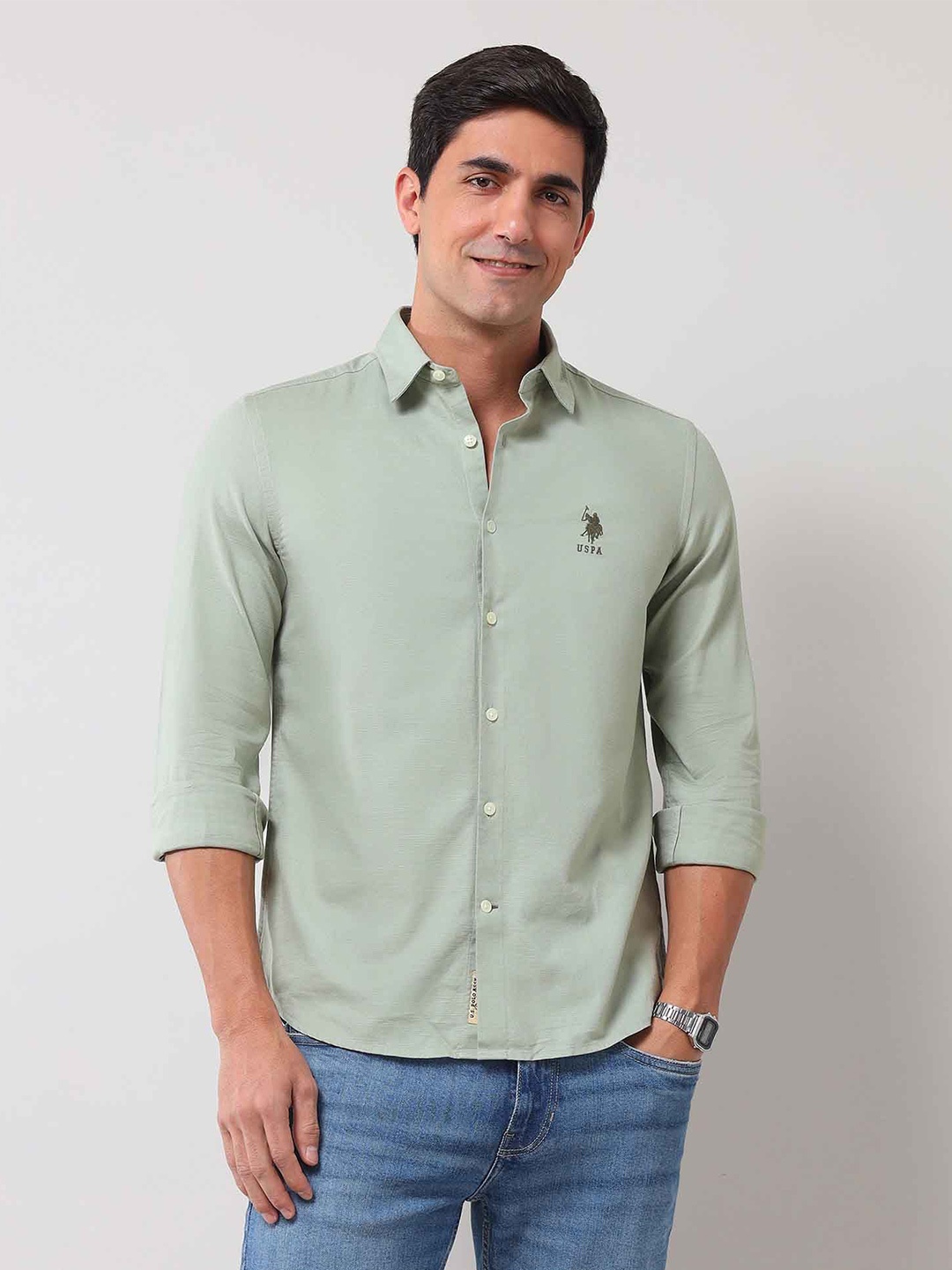 U.S. Polo Assn. Denim Co. Men Classic Fit Spread Collar Solid Cotton Casual Shirt, Green
U.S. Polo Assn. Denim Co. Men Classic Fit Spread Collar Solid Cotton Casual Shirt, Green