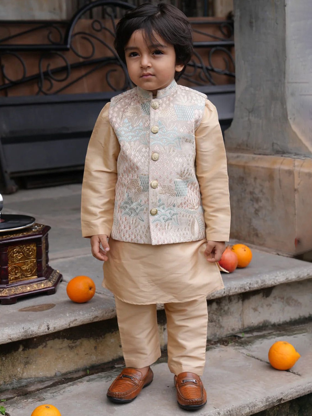 Funny Bones Clothings Boys Animal Embroidered Mandarin Collar Pure Silk Kurta With Pyjama, Cream
Funny Bones Clothings Boys Animal Embroidered Mandarin Collar Pure Silk Kurta With Pyjama, Cream