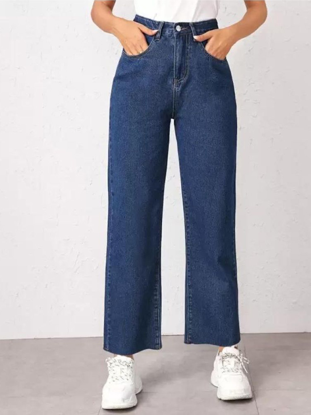 DressBerry Women Comfort Straight Fit High-Rise Light Fade Acid Wash Stretchable Jeans, Blue
DressBerry Women Comfort Straight Fit High-Rise Light Fade Acid Wash Stretchable Jeans, Blue