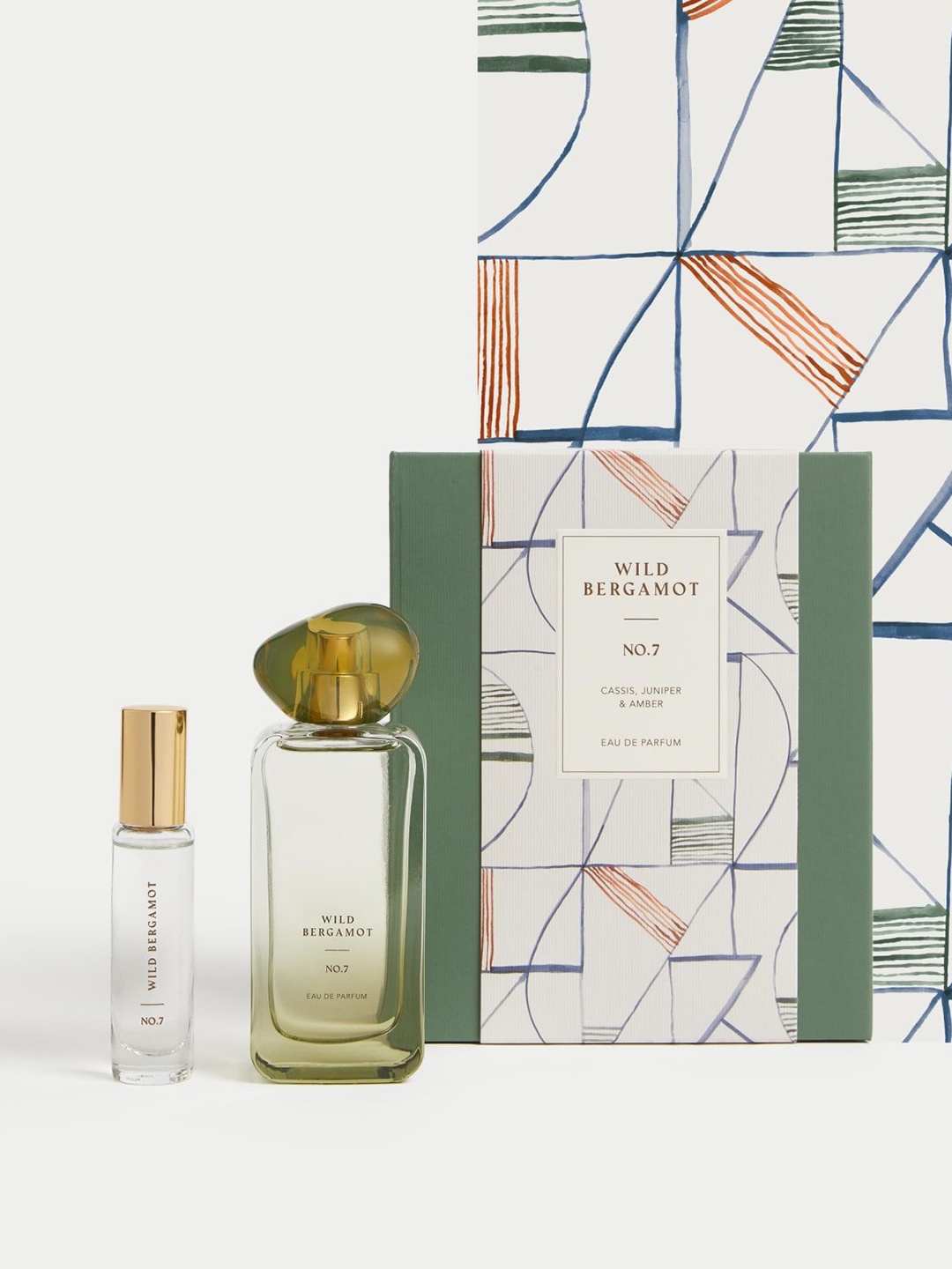 Marks & Spencer Set Of 2 No.7 Wild Bergamot Long Lasting Eau De Parfum - 48 ml, Gold
Marks & Spencer Set Of 2 No.7 Wild Bergamot Long Lasting Eau De Parfum - 48 ml, Gold