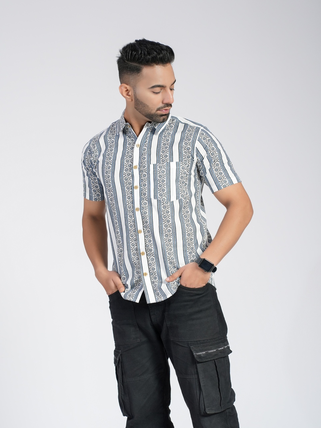 Cotton Curio Men Comfort Slim Fit Spread Collar Vertical Striped Cotton Casual Shirt, White
Cotton Curio Men Comfort Slim Fit Spread Collar Vertical Striped Cotton Casual Shirt, White