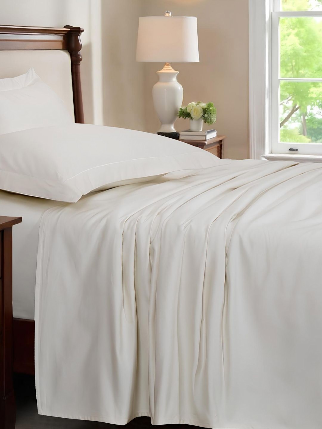 MASPAR Vintage Collection White Pure Cotton 1000 TC Bedsheet With Pillow Case -2.75mx2.75m
MASPAR Vintage Collection White Pure Cotton 1000 TC Bedsheet With Pillow Case -2.75mx2.75m
