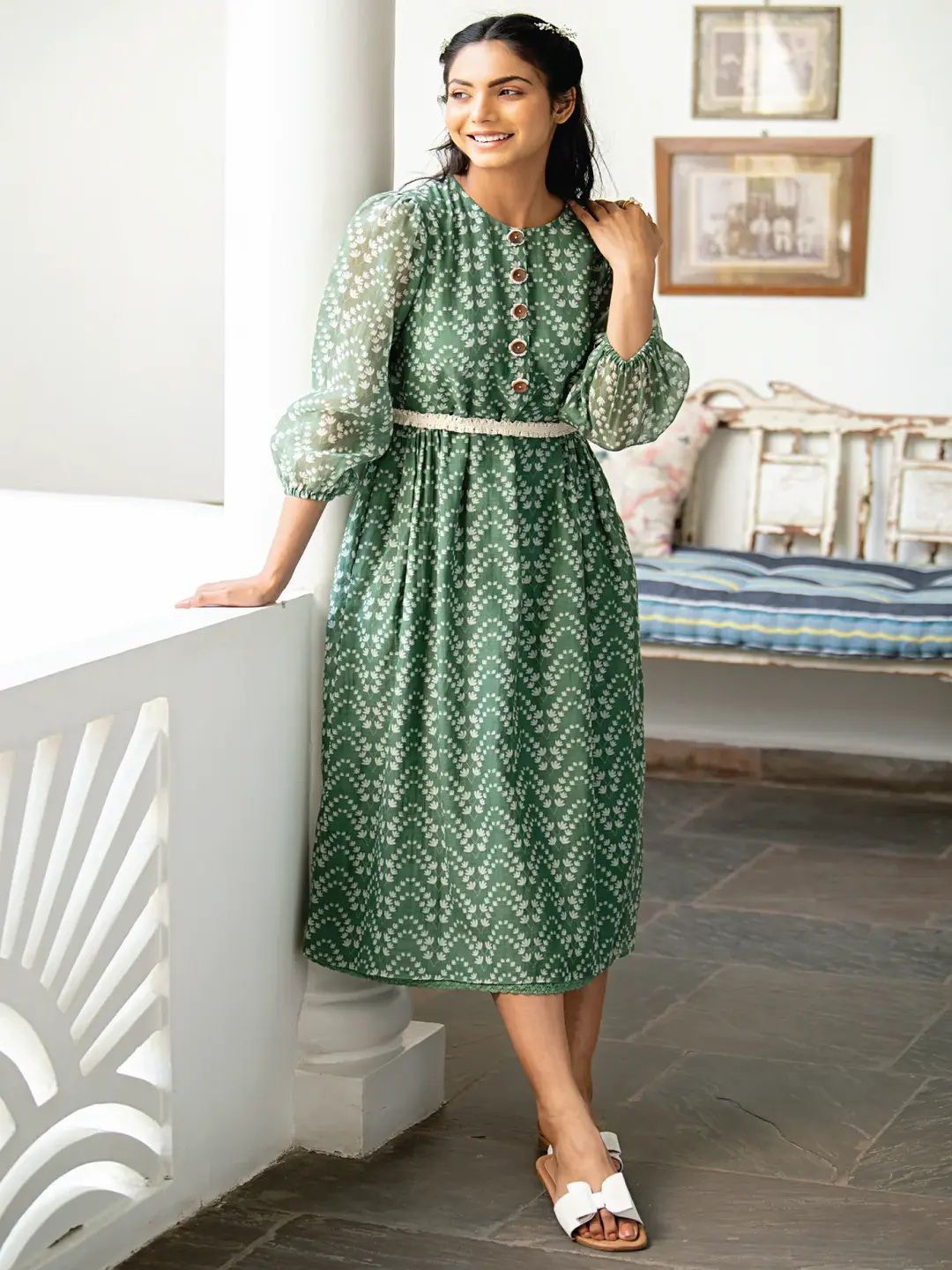 SUMMER BY PRIYANKA GUPTA Floral Printed Puff Sleeves Cotton A-Line Midi Dress, Green
SUMMER BY PRIYANKA GUPTA Floral Printed Puff Sleeves Cotton A-Line Midi Dress, Green