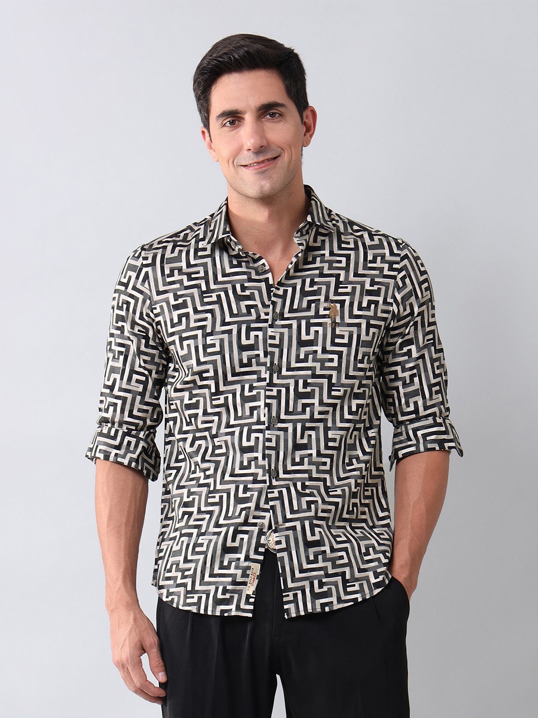 U.S. Polo Assn. Denim Co. Men Classic Fit Abstract Printed Cotton Casual Shirt, Grey
U.S. Polo Assn. Denim Co. Men Classic Fit Abstract Printed Cotton Casual Shirt, Grey