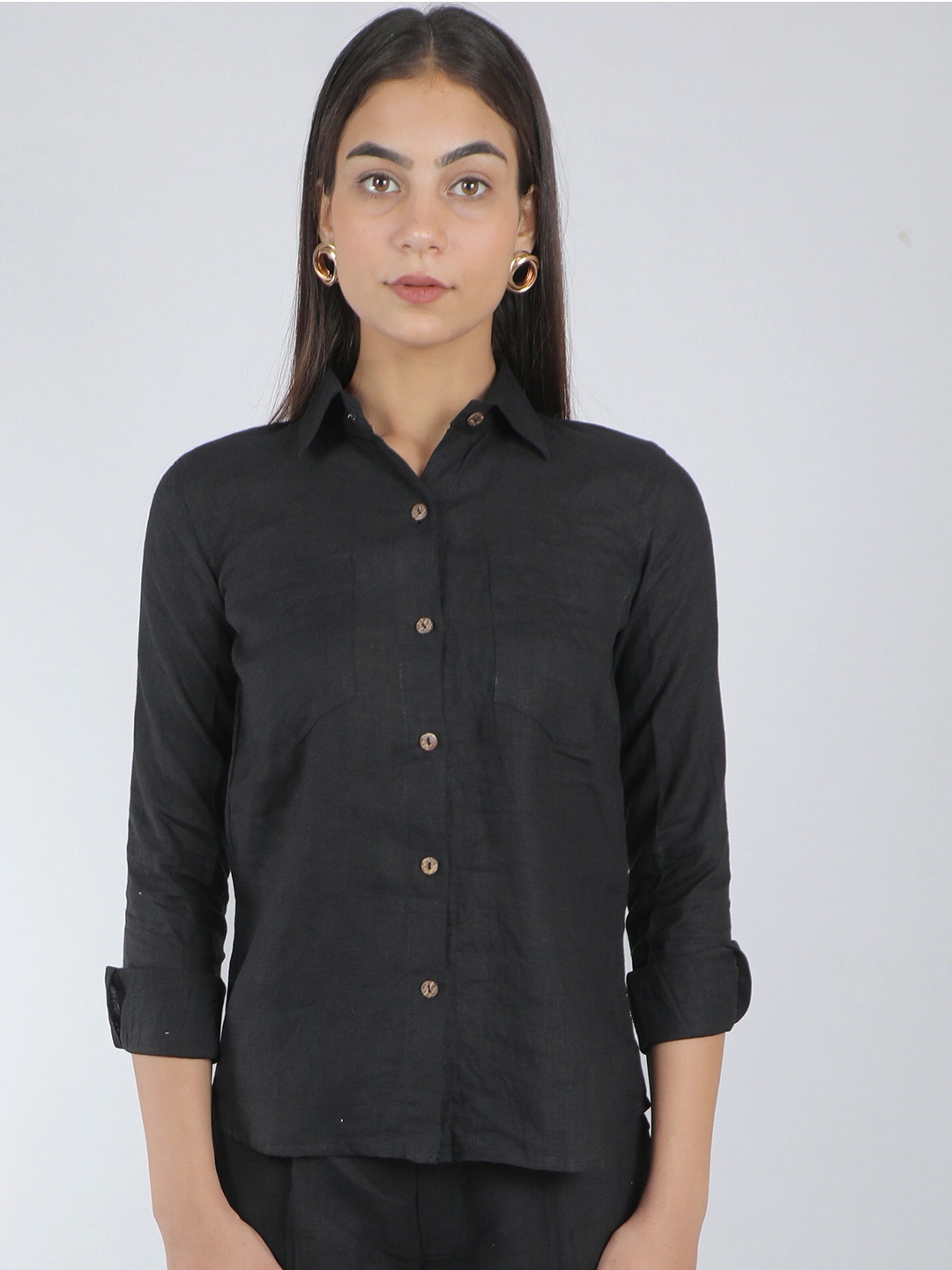 House of Harakh Women Classic Slim Fit Spread Collar Solid Linen Casual Shirt, Black
House of Harakh Women Classic Slim Fit Spread Collar Solid Linen Casual Shirt, Black