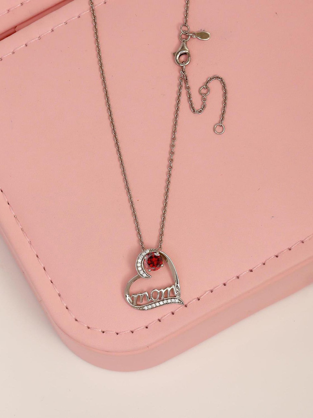 LeCalla 925 Sterling Silver Silver-Plated Garnet Studded Heart Shaped Pendant & Chain
LeCalla 925 Sterling Silver Silver-Plated Garnet Studded Heart Shaped Pendant & Chain