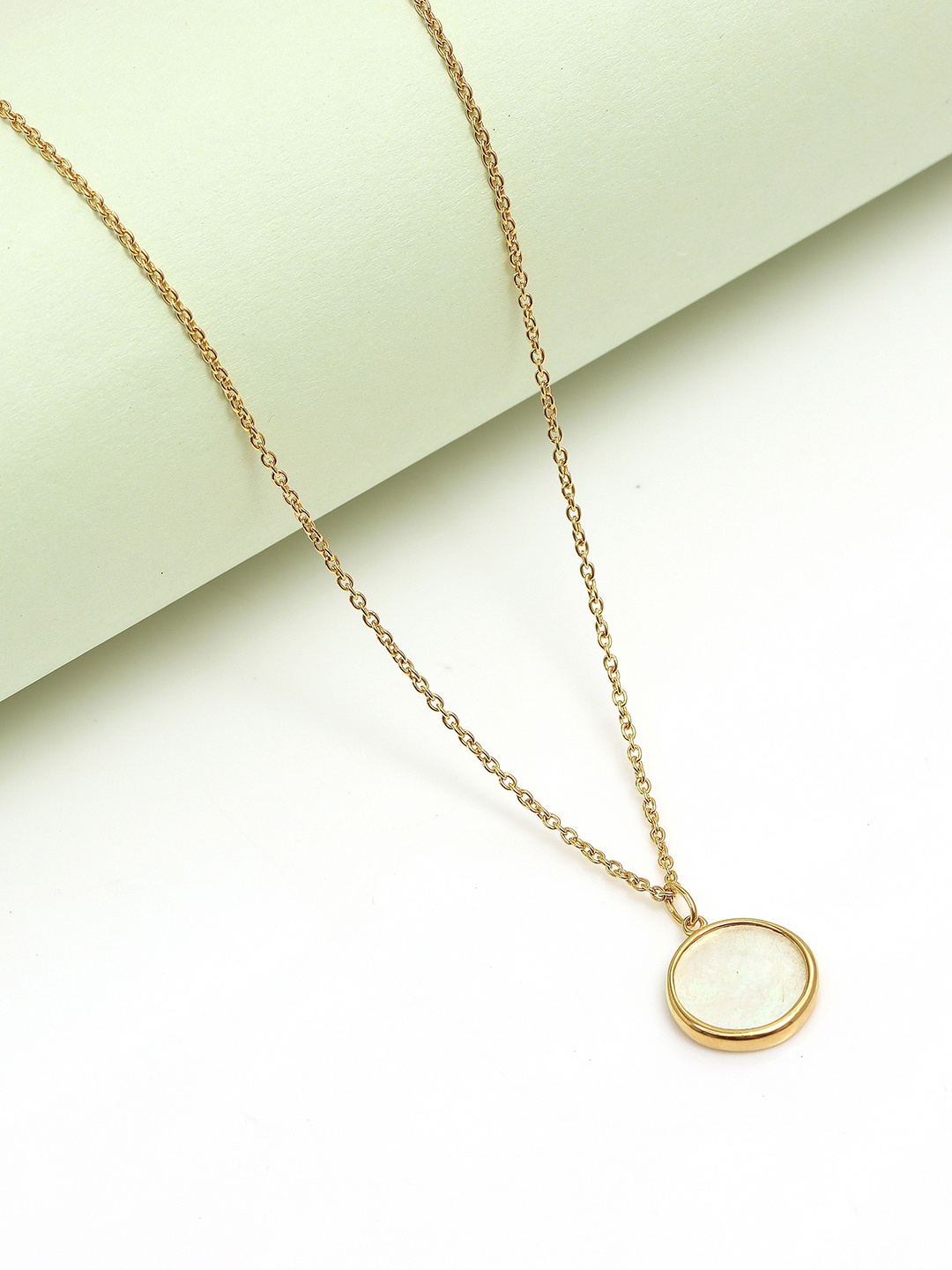 LeCalla 925 Sterling Silver 14K Gold-Plated Pearls Circular Shaped Pendants With Chains
LeCalla 925 Sterling Silver 14K Gold-Plated Pearls Circular Shaped Pendants With Chains