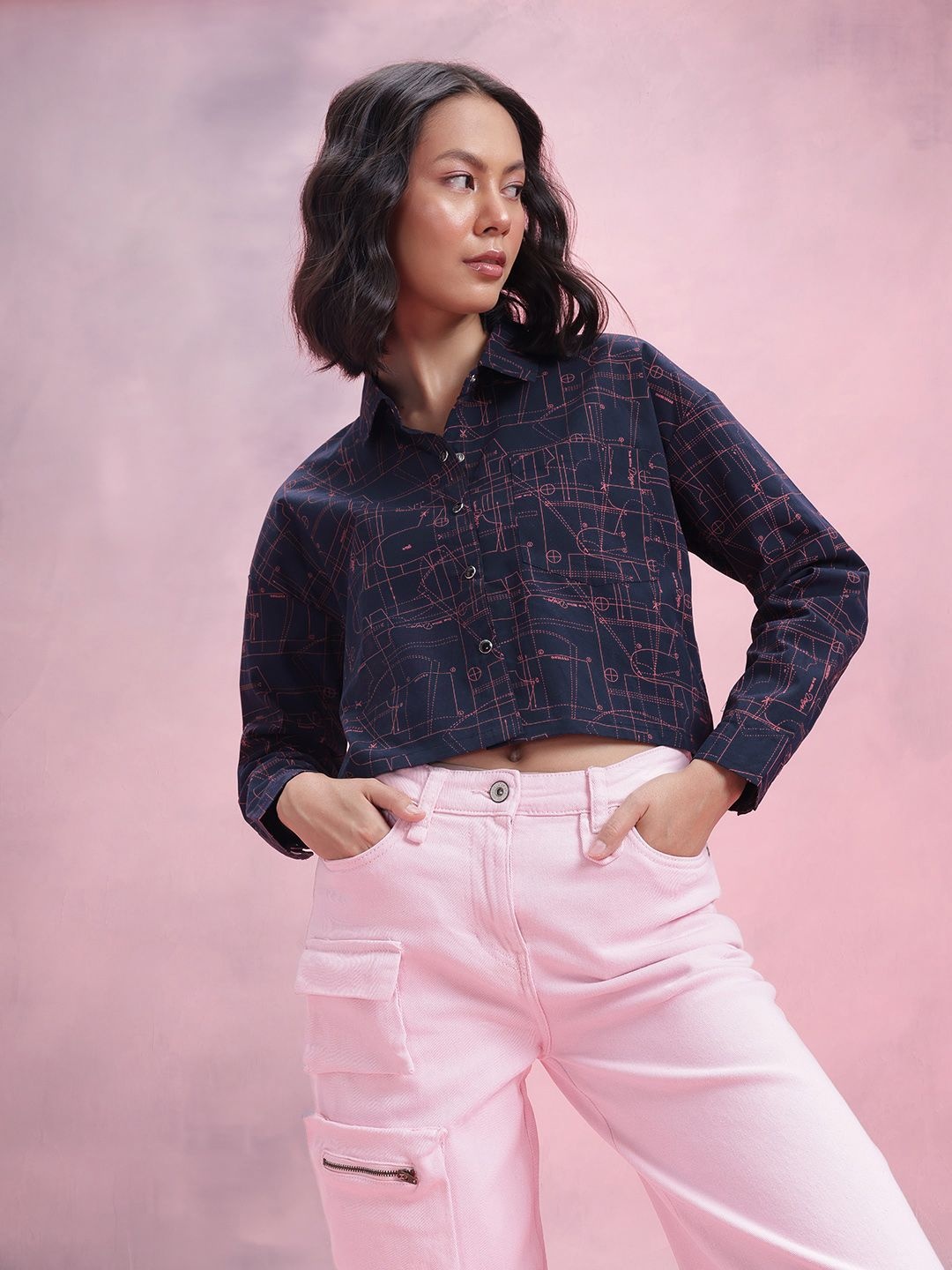DressBerry Women Classic Boxy Fit Spread Collar Abstract Printed Cotton Casual Shirt, Navy blue
DressBerry Women Classic Boxy Fit Spread Collar Abstract Printed Cotton Casual Shirt, Navy blue