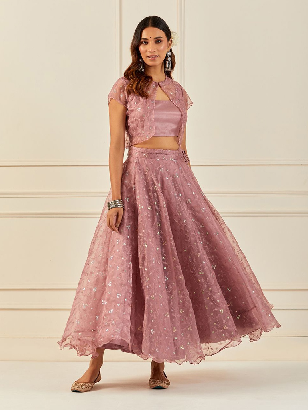 Geroo Luxe Embroidered Sequinned Ready to Wear Lehenga & Blouse With Dupatta, Pink
Geroo Luxe Embroidered Sequinned Ready to Wear Lehenga & Blouse With Dupatta, Pink