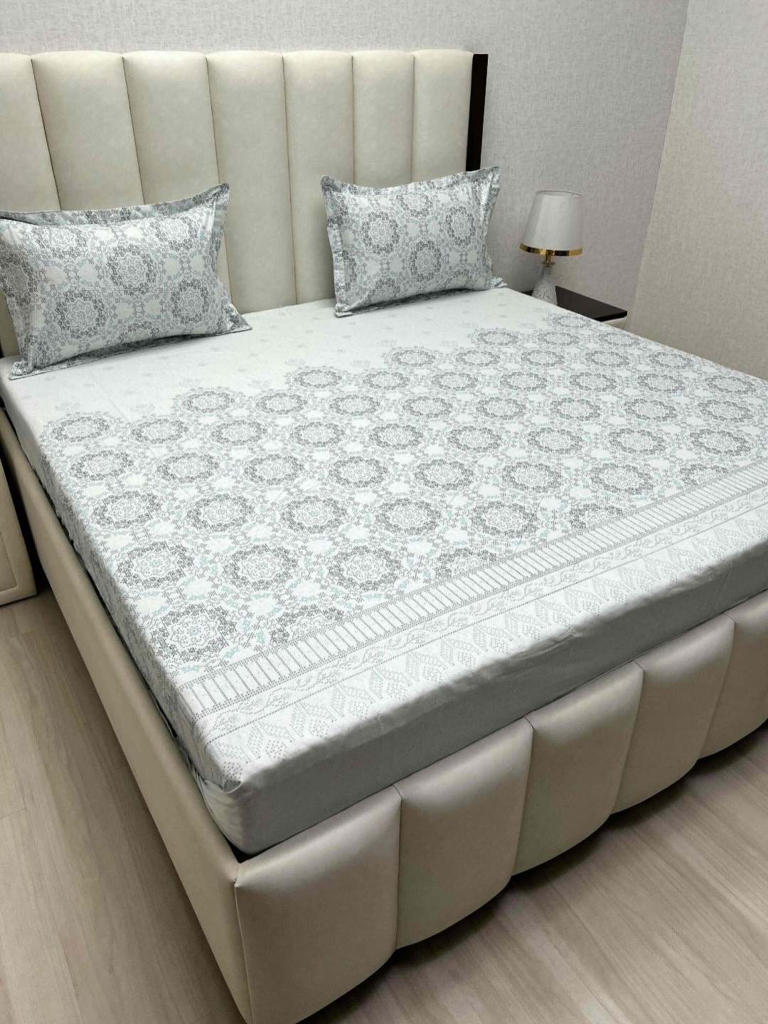 Pure Decor Royal Passion Blue Printed Pure Cotton 300 TC Queen Bedsheet Set 2.28m x 2.54m
Pure Decor Royal Passion Blue Printed Pure Cotton 300 TC Queen Bedsheet Set 2.28m x 2.54m