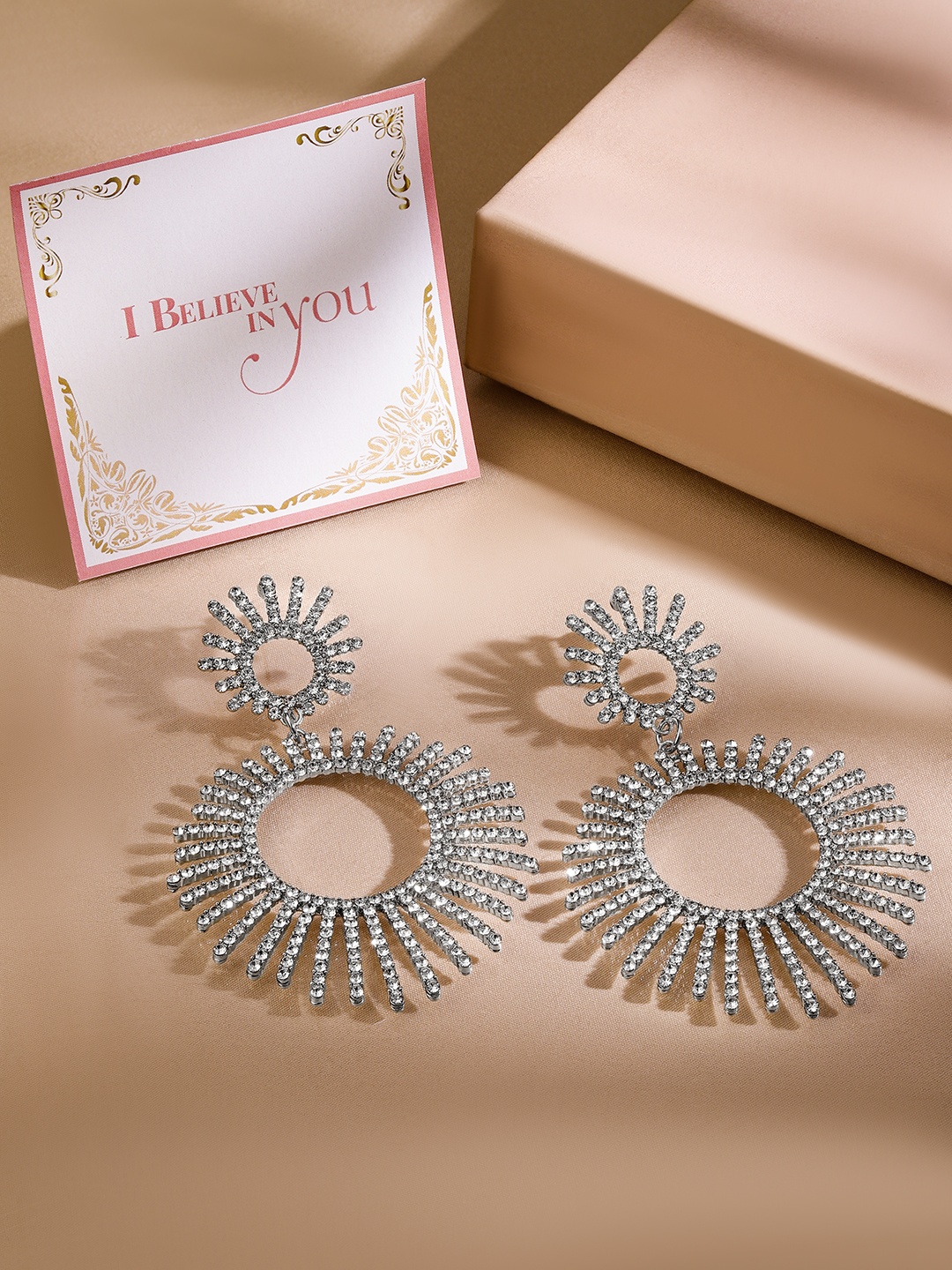 Rubans Valentine's 18K Gold-Plated Chain Link Hoop Earrings with Pink Crystal Stones, Silver
Rubans Valentine's 18K Gold-Plated Chain Link Hoop Earrings with Pink Crystal Stones, Silver