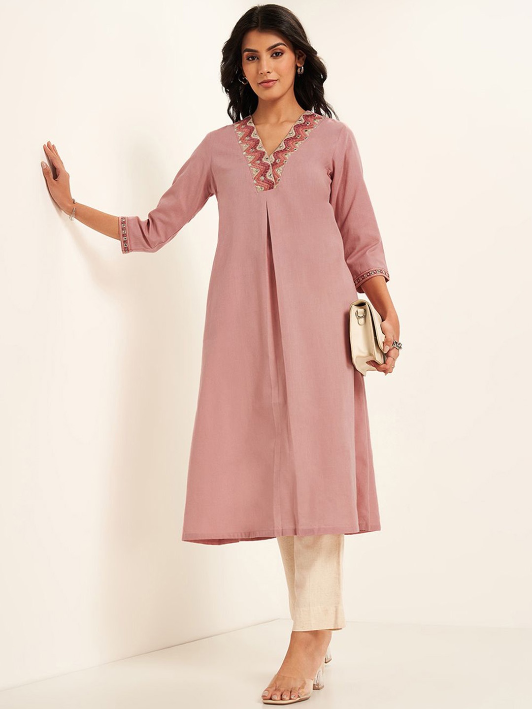 RANGMANCH BY PANTALOONS Striped Embroidered Mirror Work V-Neck A-Line Pure Cotton Kurta, Peach
RANGMANCH BY PANTALOONS Striped Embroidered Mirror Work V-Neck A-Line Pure Cotton Kurta, Peach