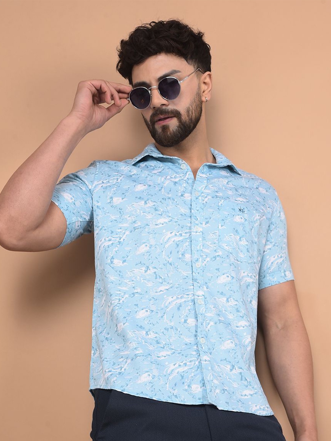 Crimsoune Club Men Premium Slim Fit Spread Collar Abstract Printed Cotton Casual Shirt, Blue
Crimsoune Club Men Premium Slim Fit Spread Collar Abstract Printed Cotton Casual Shirt, Blue