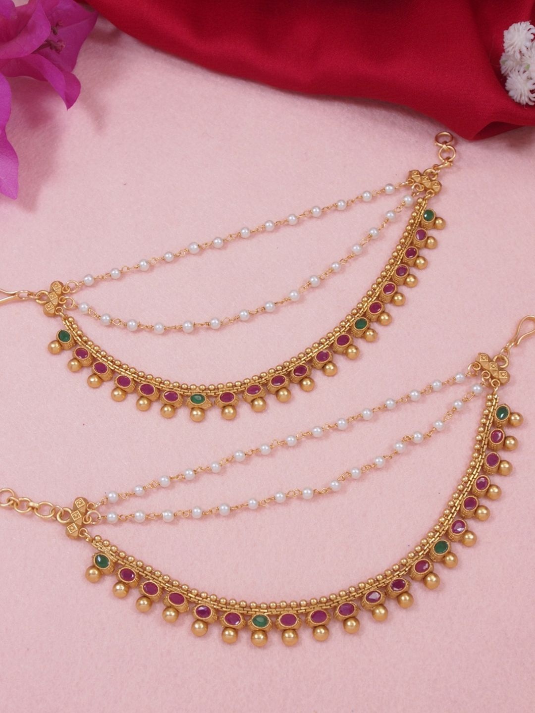 I Jewels Gold-Plated Artificial Stones Studded & Beaded Contemporary Shaped Earchain
I Jewels Gold-Plated Artificial Stones Studded & Beaded Contemporary Shaped Earchain