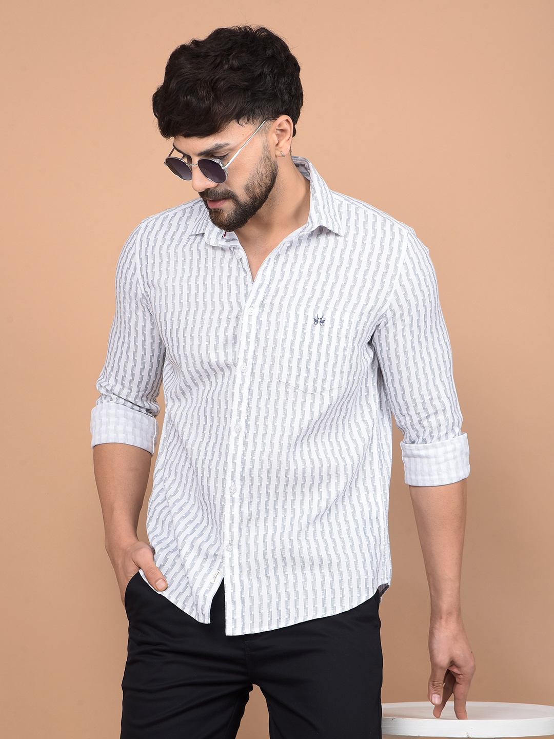 Crimsoune Club Men Premium Slim Fit Spread Collar Vertical Striped Cotton Casual Shirt, White
Crimsoune Club Men Premium Slim Fit Spread Collar Vertical Striped Cotton Casual Shirt, White