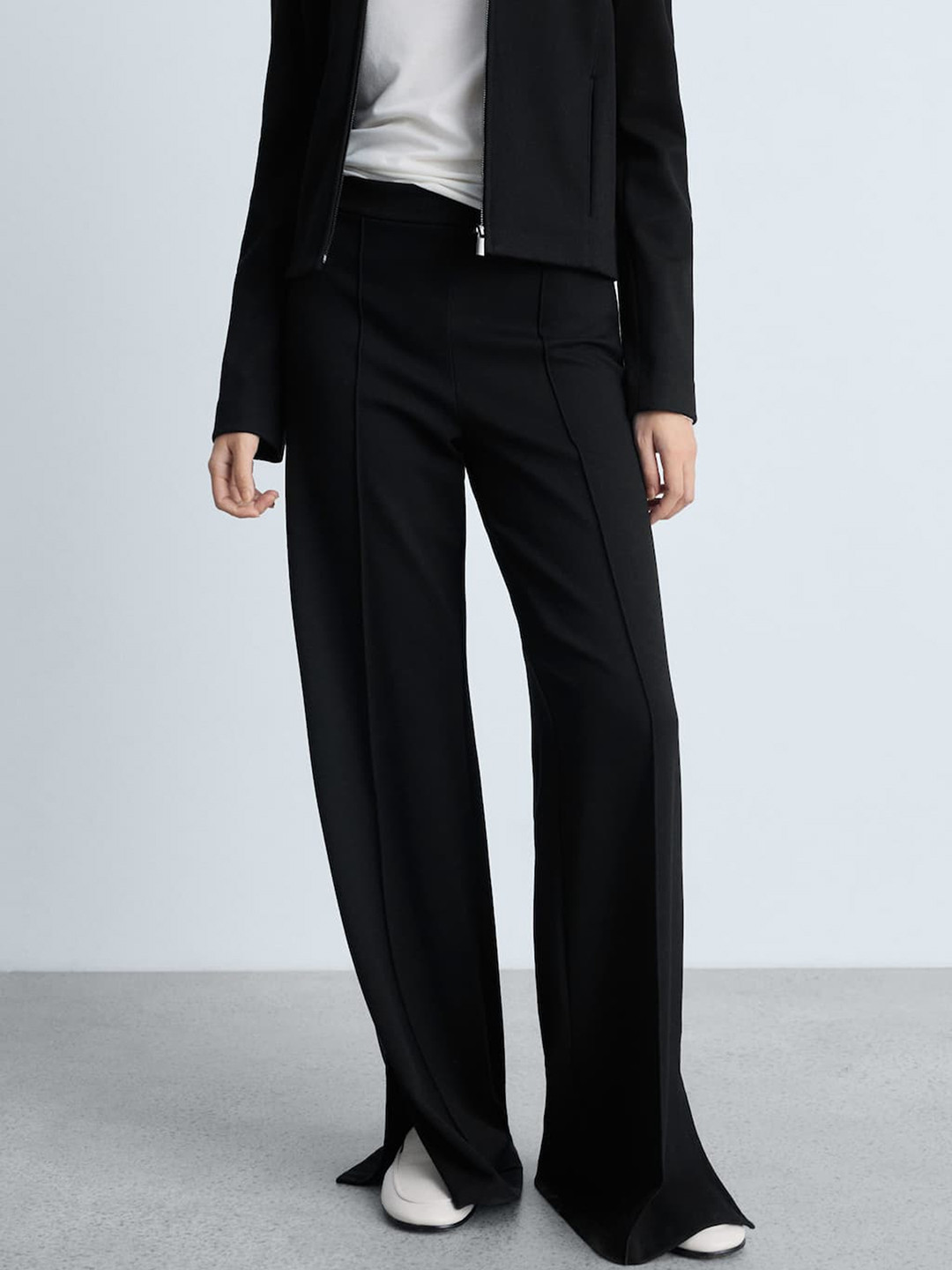 MANGO Women Wide Leg Trousers With slits, Black
MANGO Women Wide Leg Trousers With slits, Black