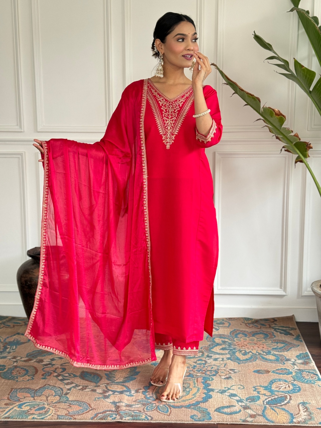 KALINI Floral Embroidered V-Neck Chanderi Silk Straight Kurta With Trousers And Dupatta, Pink
KALINI Floral Embroidered V-Neck Chanderi Silk Straight Kurta With Trousers And Dupatta, Pink