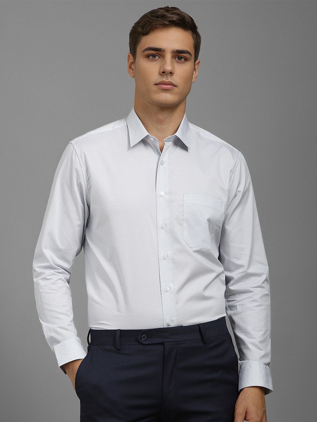 Louis Philippe Men Slim Fit Spread Collar Geometric Printed Cotton Formal Shirt, White
Louis Philippe Men Slim Fit Spread Collar Geometric Printed Cotton Formal Shirt, White