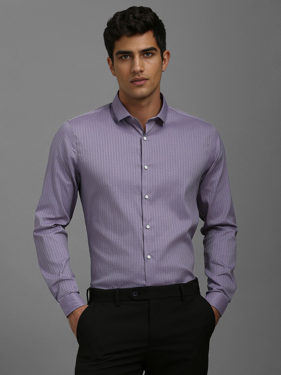Louis Philippe Sport Men Super Slim Fit Geometric Printed Casual Cotton Shirt, Purple
Louis Philippe Sport Men Super Slim Fit Geometric Printed Casual Cotton Shirt, Purple