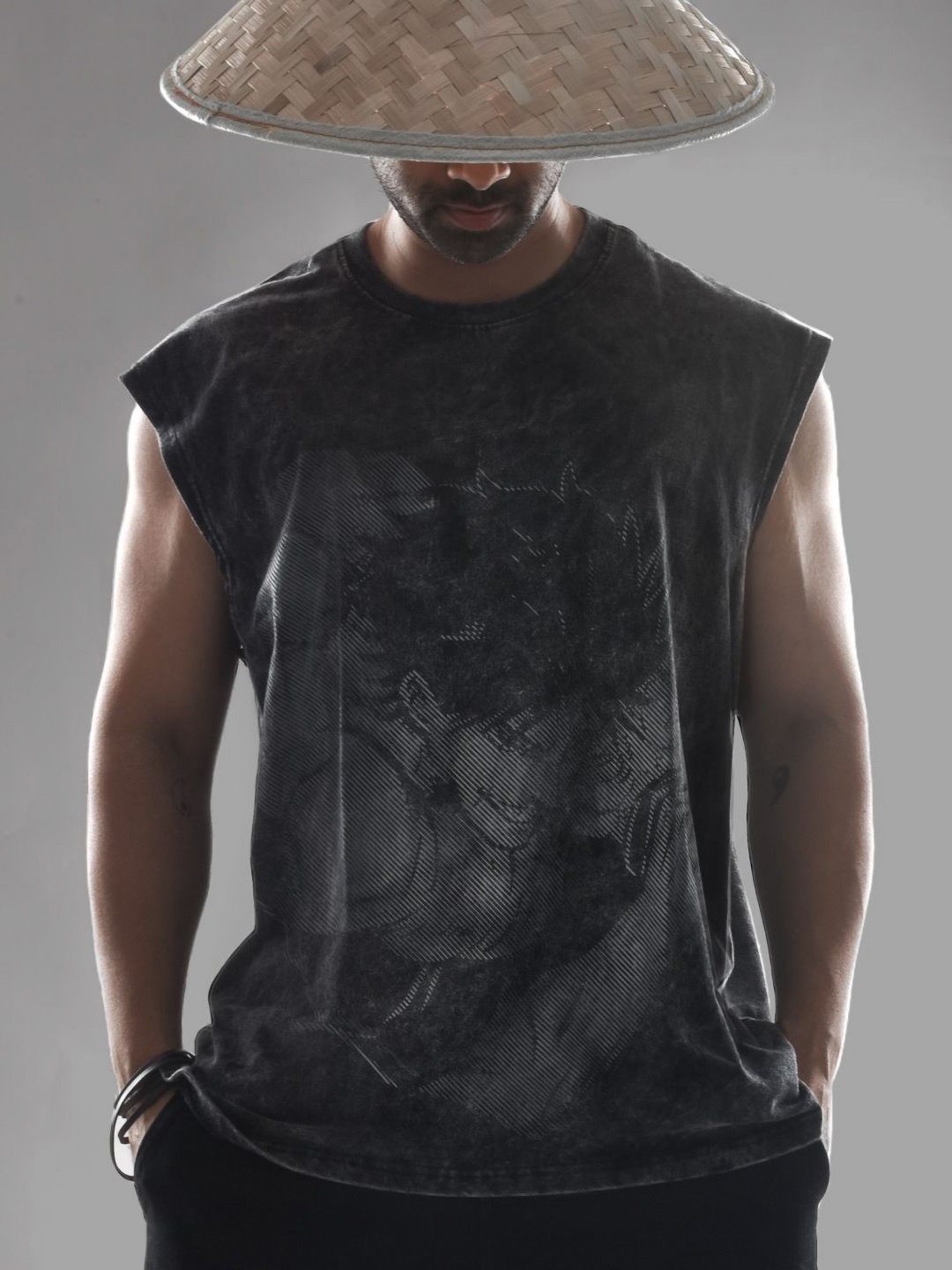 Xenpachi Jujutsu Kaisen Anime Killer Toji Printed Oversized Cotton Sleevelss T-shirt, Black
Xenpachi Jujutsu Kaisen Anime Killer Toji Printed Oversized Cotton Sleevelss T-shirt, Black