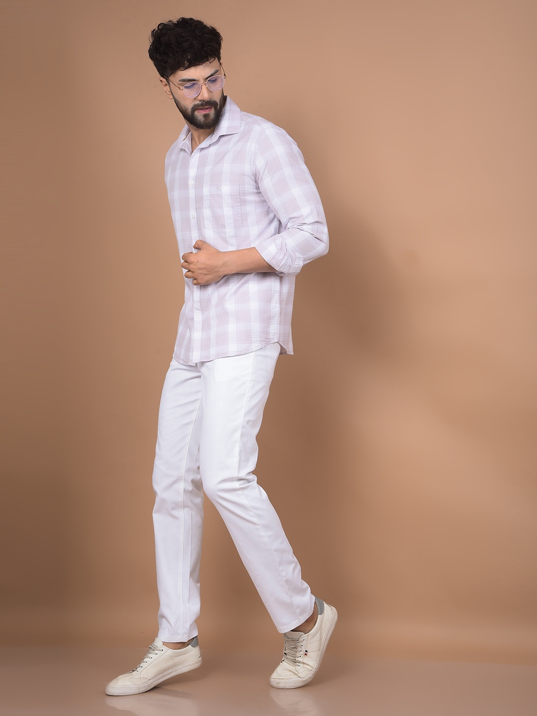 Crimsoune Club Men Premium Slim Fit Spread Collar Checked Cotton Casual Shirt, Purple
Crimsoune Club Men Premium Slim Fit Spread Collar Checked Cotton Casual Shirt, Purple