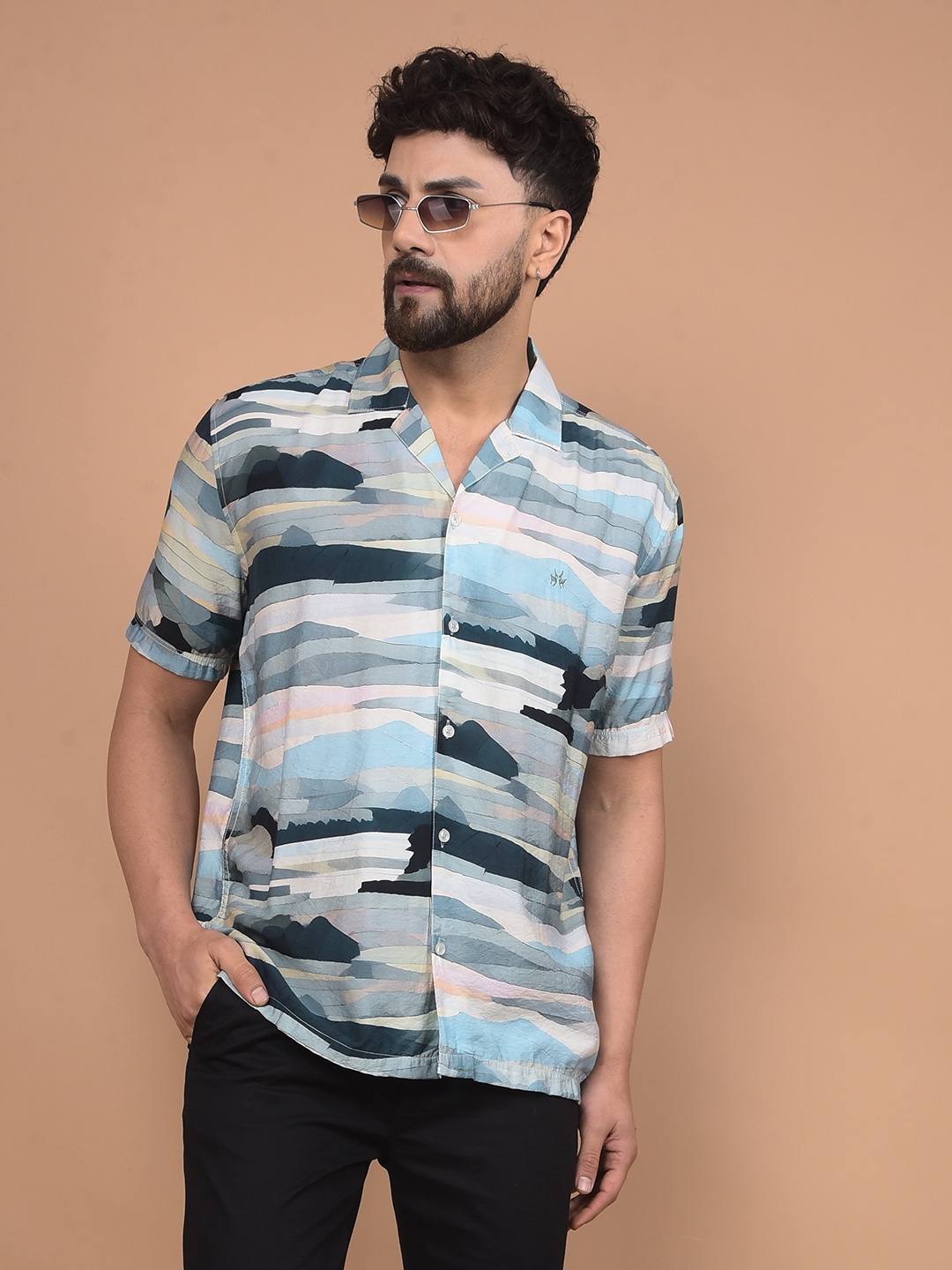 Crimsoune Club Men Premium Slim Fit Cuban Collar Abstract Printed Cotton Casual Shirt, Blue
Crimsoune Club Men Premium Slim Fit Cuban Collar Abstract Printed Cotton Casual Shirt, Blue