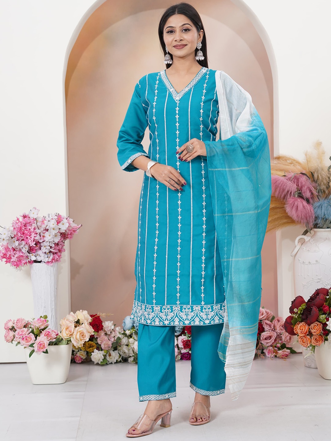 Maheesha Women Embroidered Regular Thread Work Kurta with Trousers & With Dupatta, Blue
Maheesha Women Embroidered Regular Thread Work Kurta with Trousers & With Dupatta, Blue