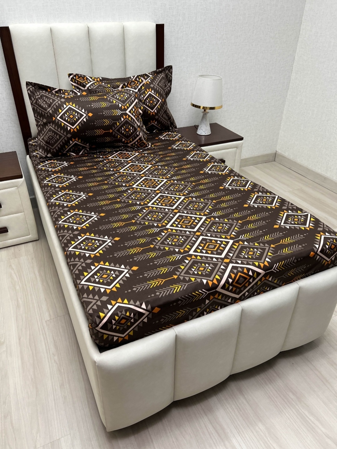 Pure Decor Lounge Fur Brown Printed Pure Cotton 220TC Single Bedsheet Sets-1.73 m x 2.36 m
Pure Decor Lounge Fur Brown Printed Pure Cotton 220TC Single Bedsheet Sets-1.73 m x 2.36 m