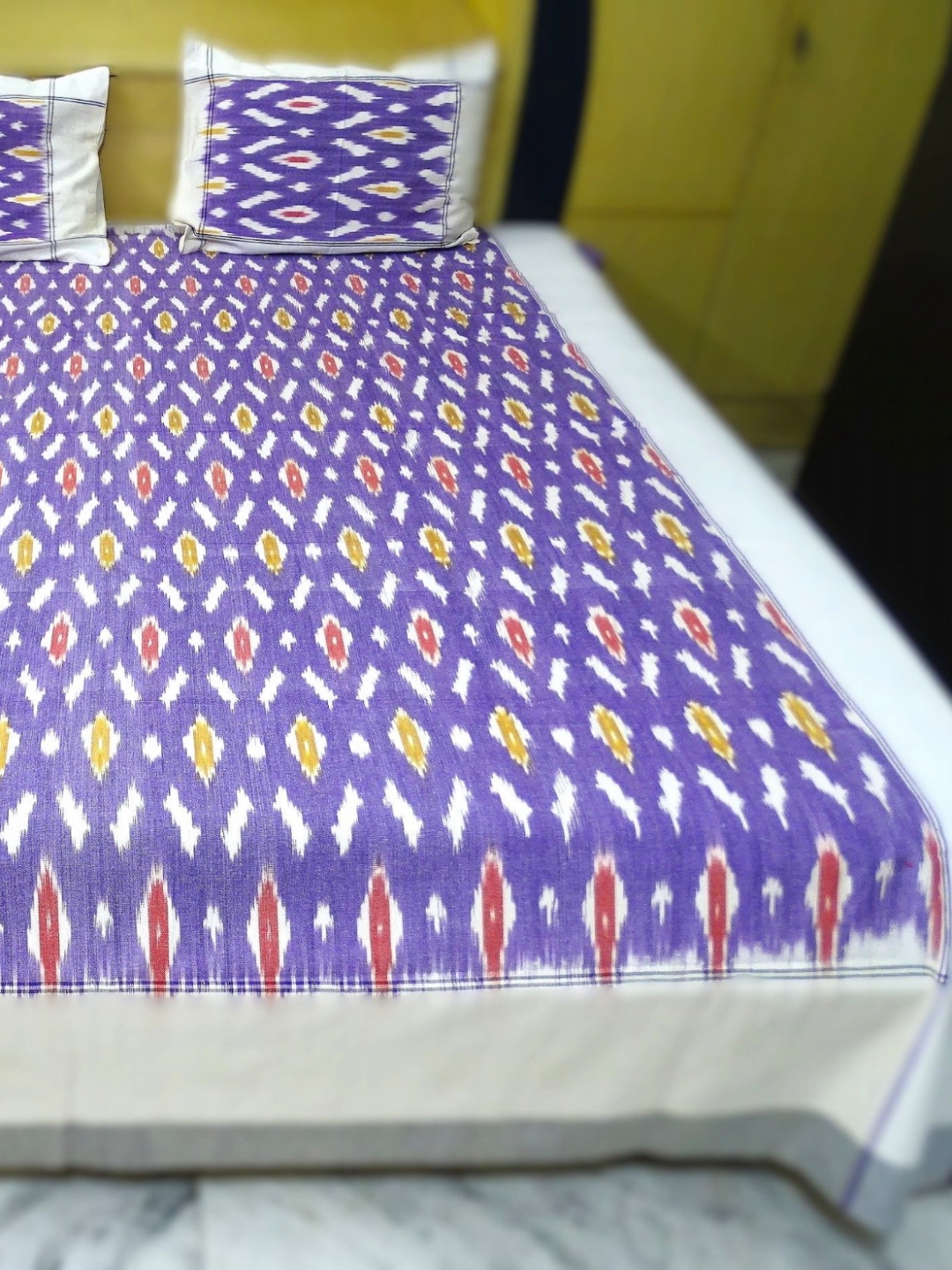 SR HANDLOOMS AND TEXTILES Purple Abstract Pure Cotton Queen Bedsheet With 2 Pillow Covers
SR HANDLOOMS AND TEXTILES Purple Abstract Pure Cotton Queen Bedsheet With 2 Pillow Covers