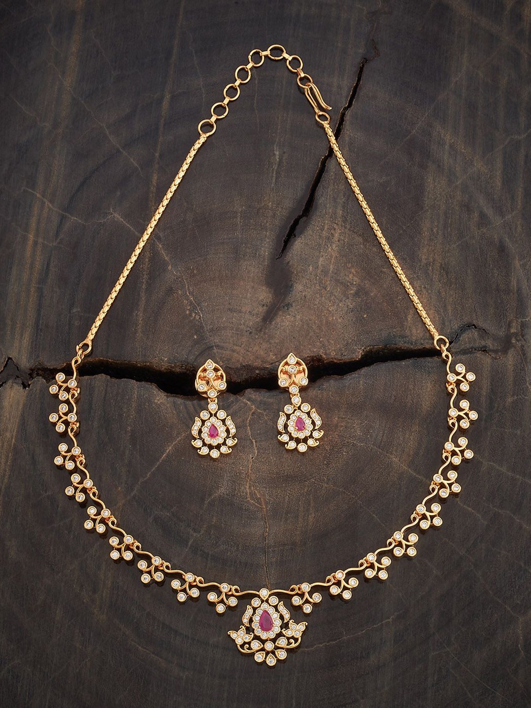 Kushal's Fashion Jewellery Women Ruby Gold-Plated Cubic Zirconia-Studded Jewellery Set
Kushal's Fashion Jewellery Women Ruby Gold-Plated Cubic Zirconia-Studded Jewellery Set