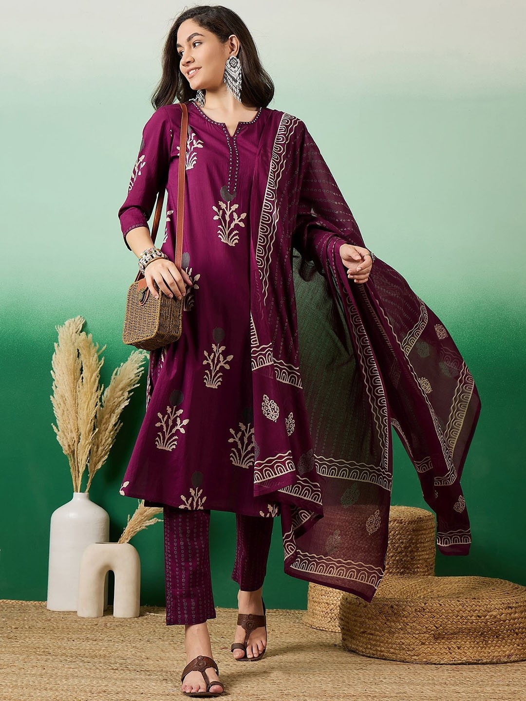 Moda Rapido Maroon Floral Printed Notch-Neck Pure Cotton Kurta With Trousers And Dupatta
Moda Rapido Maroon Floral Printed Notch-Neck Pure Cotton Kurta With Trousers And Dupatta