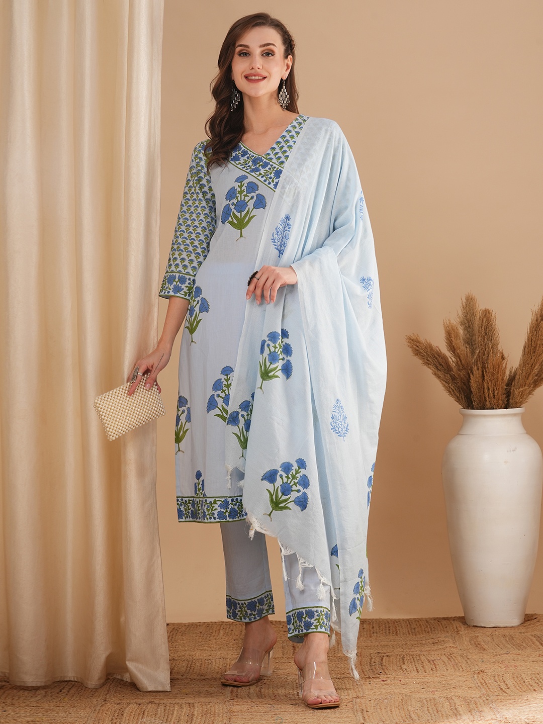 FASHOR Women Ethnic Motifs Printed Regular Pure Cotton Kurta with Trousers & With Dupatta, Blue
FASHOR Women Ethnic Motifs Printed Regular Pure Cotton Kurta with Trousers & With Dupatta, Blue