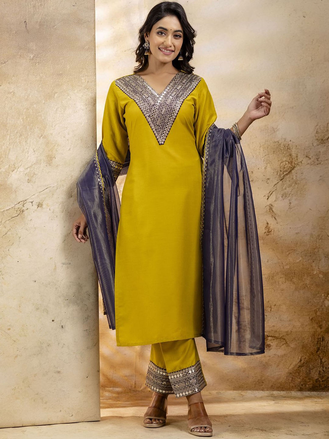 VredeVogel Ethnic Motifs Embroidered V-Neck Straight Kurta With Trousers And Dupatta, Yellow
VredeVogel Ethnic Motifs Embroidered V-Neck Straight Kurta With Trousers And Dupatta, Yellow