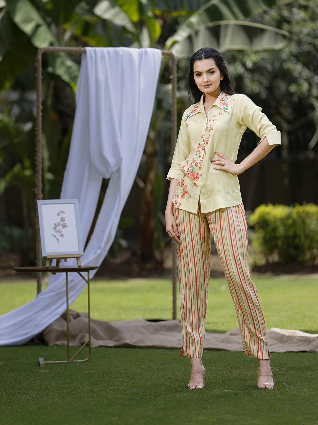 SUKRUTI DESIGN Bougainvillea Print Embroidered Pure Silk Shirt With Trousers, Yellow
SUKRUTI DESIGN Bougainvillea Print Embroidered Pure Silk Shirt With Trousers, Yellow