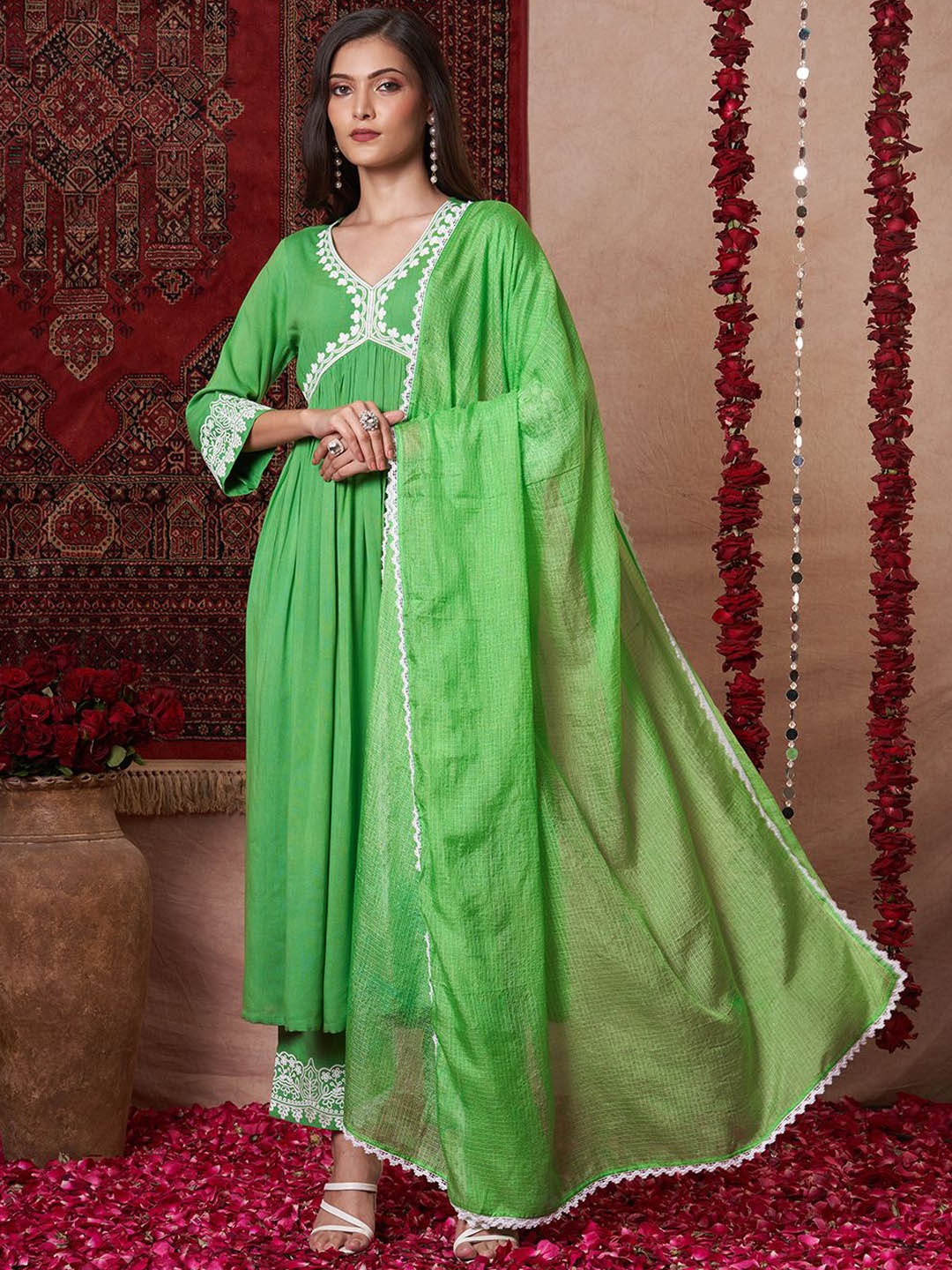 GoSriKi Floral Yoke Design Empire Thread Work A-Line Kurta With Trousers And Dupatta, Green
GoSriKi Floral Yoke Design Empire Thread Work A-Line Kurta With Trousers And Dupatta, Green