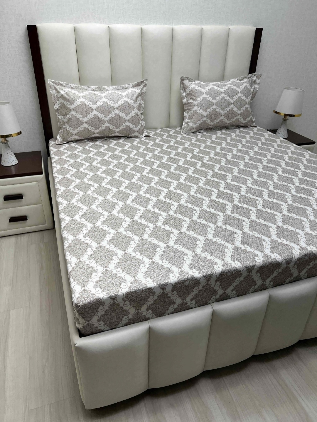 Pure Decor Royal Passion Brown Printed Pure Cotton 380TC Queen Bedsheet Sets 2.28m x 2.54m
Pure Decor Royal Passion Brown Printed Pure Cotton 380TC Queen Bedsheet Sets 2.28m x 2.54m