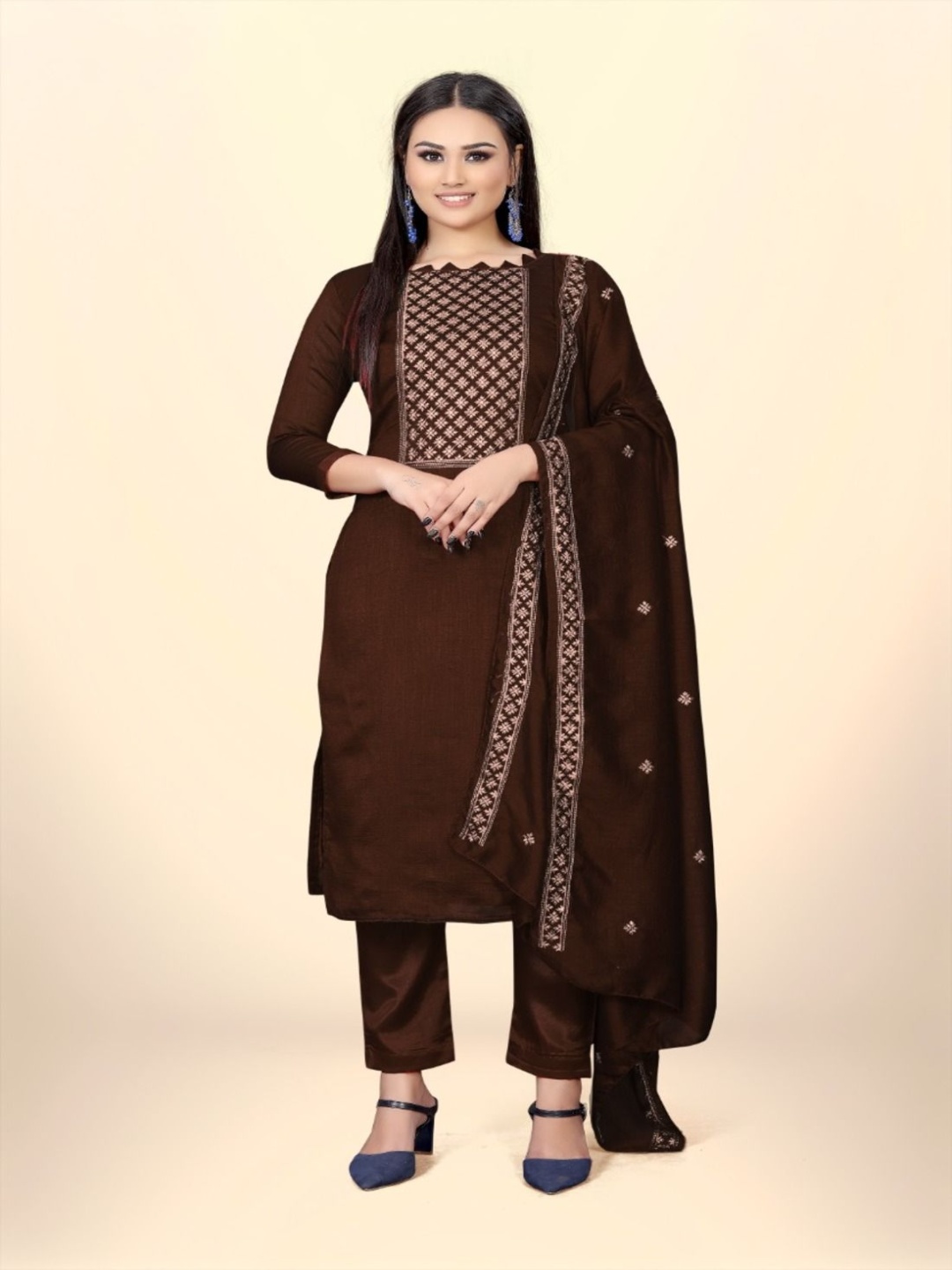 A TO Z CART Floral Embroidered Sequinned Pure Silk Unstitched Dress Material, Coffee brown
A TO Z CART Floral Embroidered Sequinned Pure Silk Unstitched Dress Material, Coffee brown