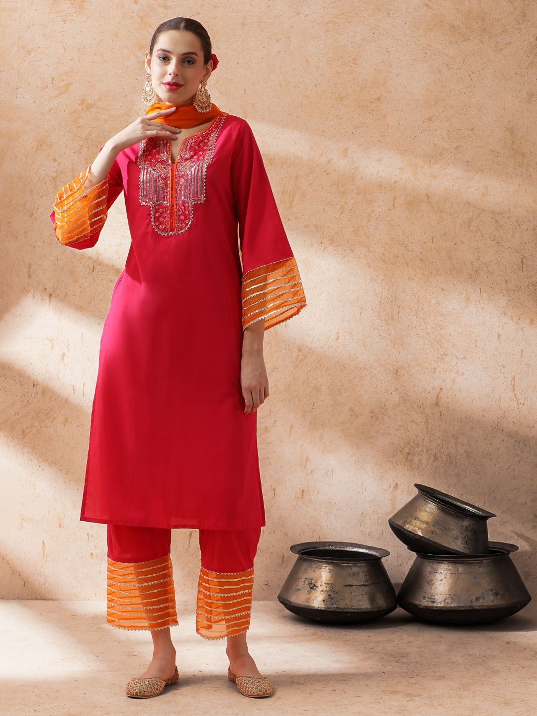 STYLEBAAZI Notch-Neck Embroidered Pure Cotton Straight Kurta With Trousers And Dupatta, Pink
STYLEBAAZI Notch-Neck Embroidered Pure Cotton Straight Kurta With Trousers And Dupatta, Pink