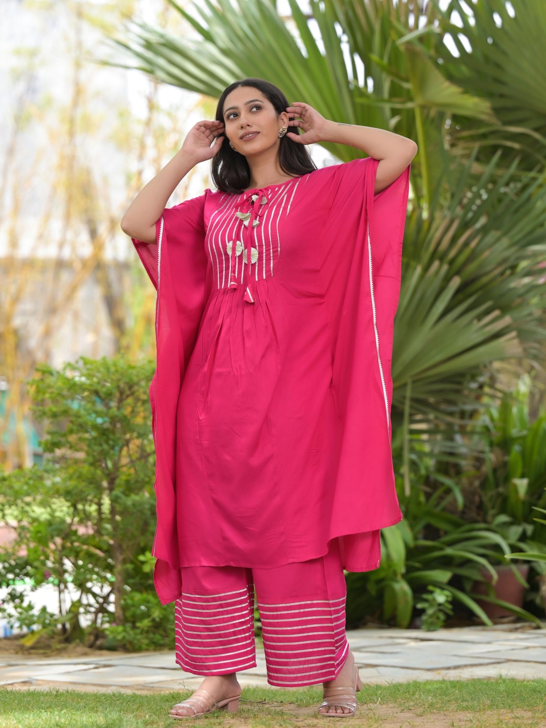 KASHISHIYA Striped Yoke Design Tie-Up Neck Gotta Patti Kaftan Kurta With Palazzo, Pink
KASHISHIYA Striped Yoke Design Tie-Up Neck Gotta Patti Kaftan Kurta With Palazzo, Pink