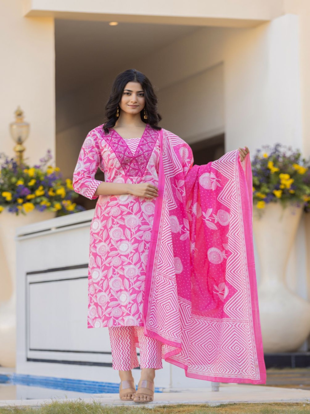 AARDRAA Floral Printed Mirror Work Pure Cotton Straight Kurta With Trousers & Dupatta, Pink
AARDRAA Floral Printed Mirror Work Pure Cotton Straight Kurta With Trousers & Dupatta, Pink