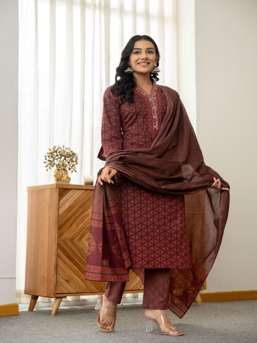 AARDRAA Geometric Printed Mirror Work Pure Cotton Straight Kurta With Trousers & Dupatta, Maroon
AARDRAA Geometric Printed Mirror Work Pure Cotton Straight Kurta With Trousers & Dupatta, Maroon