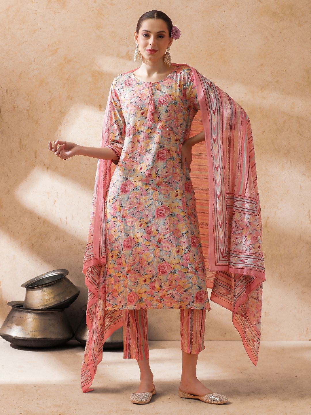 STYLEBAAZI Floral Printed Tie-Up Neck Pure Cotton Straight Kurta With Trousers And Dupatta, Peach
STYLEBAAZI Floral Printed Tie-Up Neck Pure Cotton Straight Kurta With Trousers And Dupatta, Peach