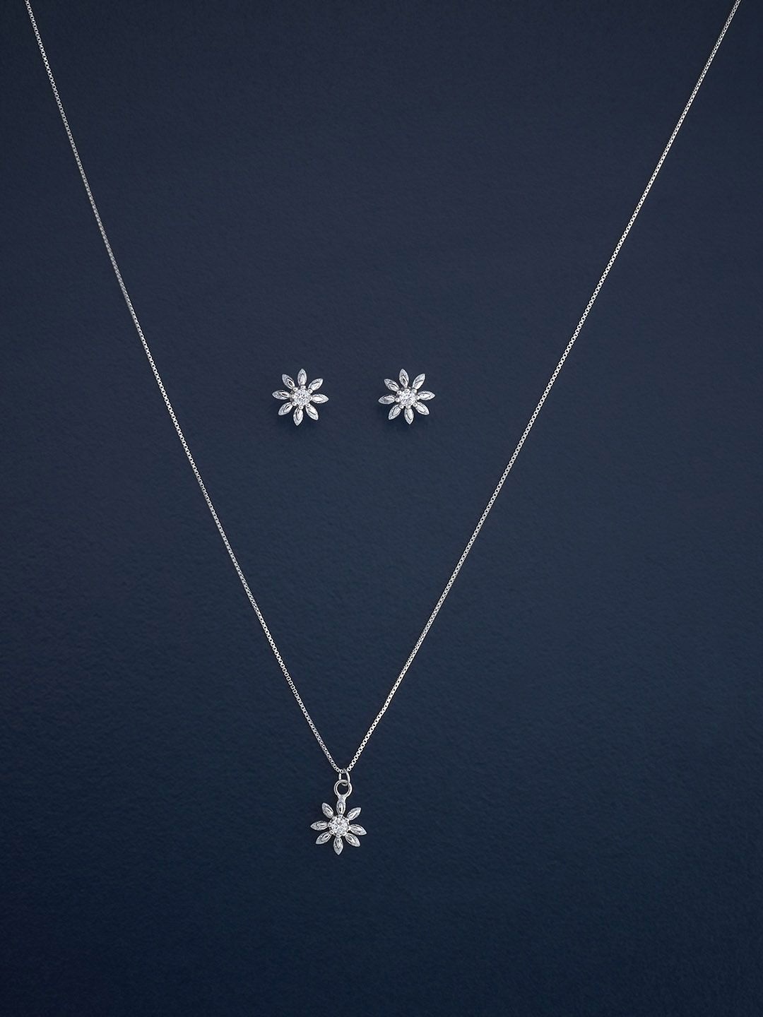 Kushal's Fashion Jewellery 92.5 Silver Rhodium-Plated Cubic Zirconia-Studded Jewellery Set
Kushal's Fashion Jewellery 92.5 Silver Rhodium-Plated Cubic Zirconia-Studded Jewellery Set