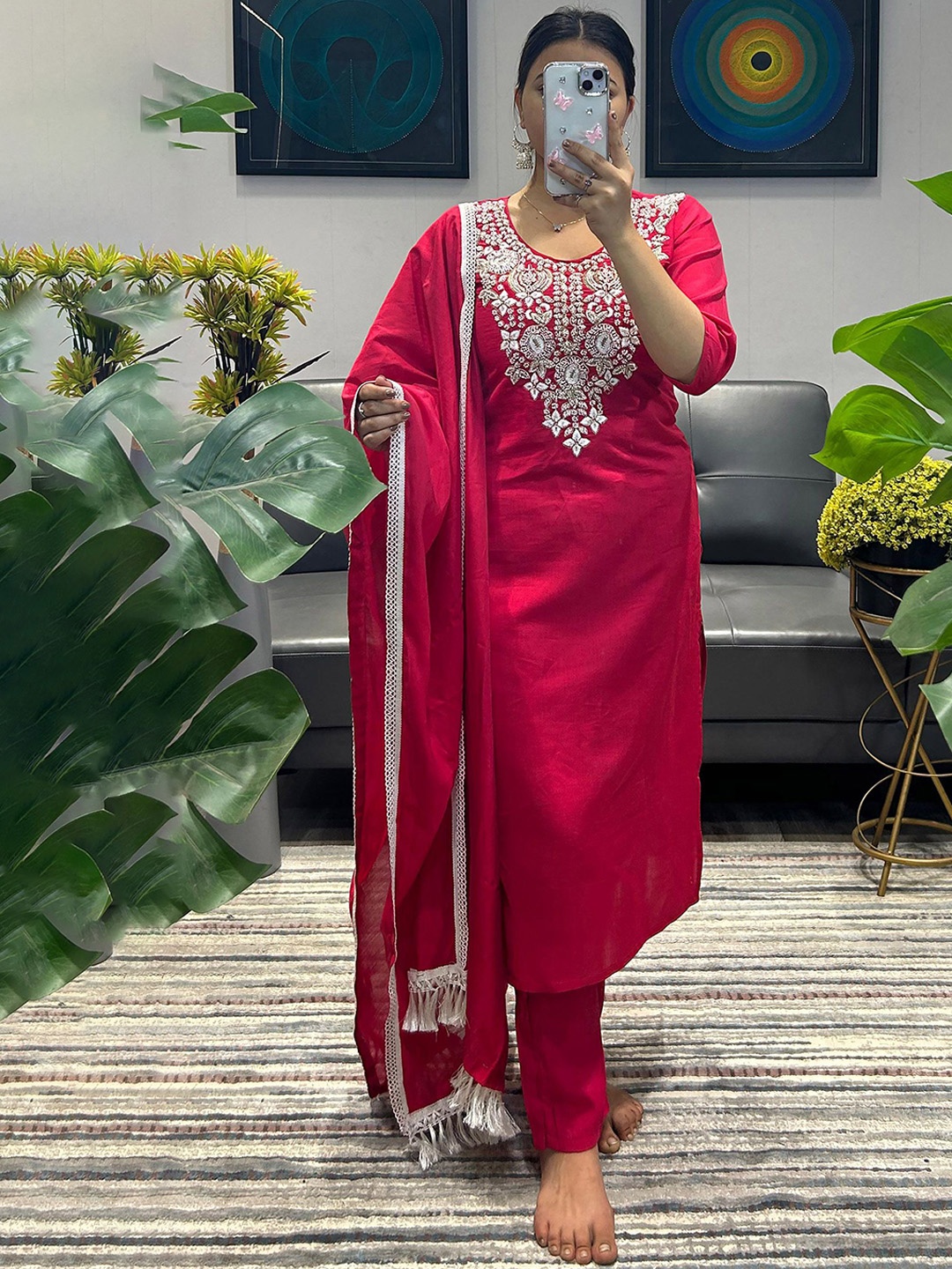BAESD Floral Embroidered Beads and Stones Work Straight Kurta With Trouser And Dupatta, Red
BAESD Floral Embroidered Beads and Stones Work Straight Kurta With Trouser And Dupatta, Red