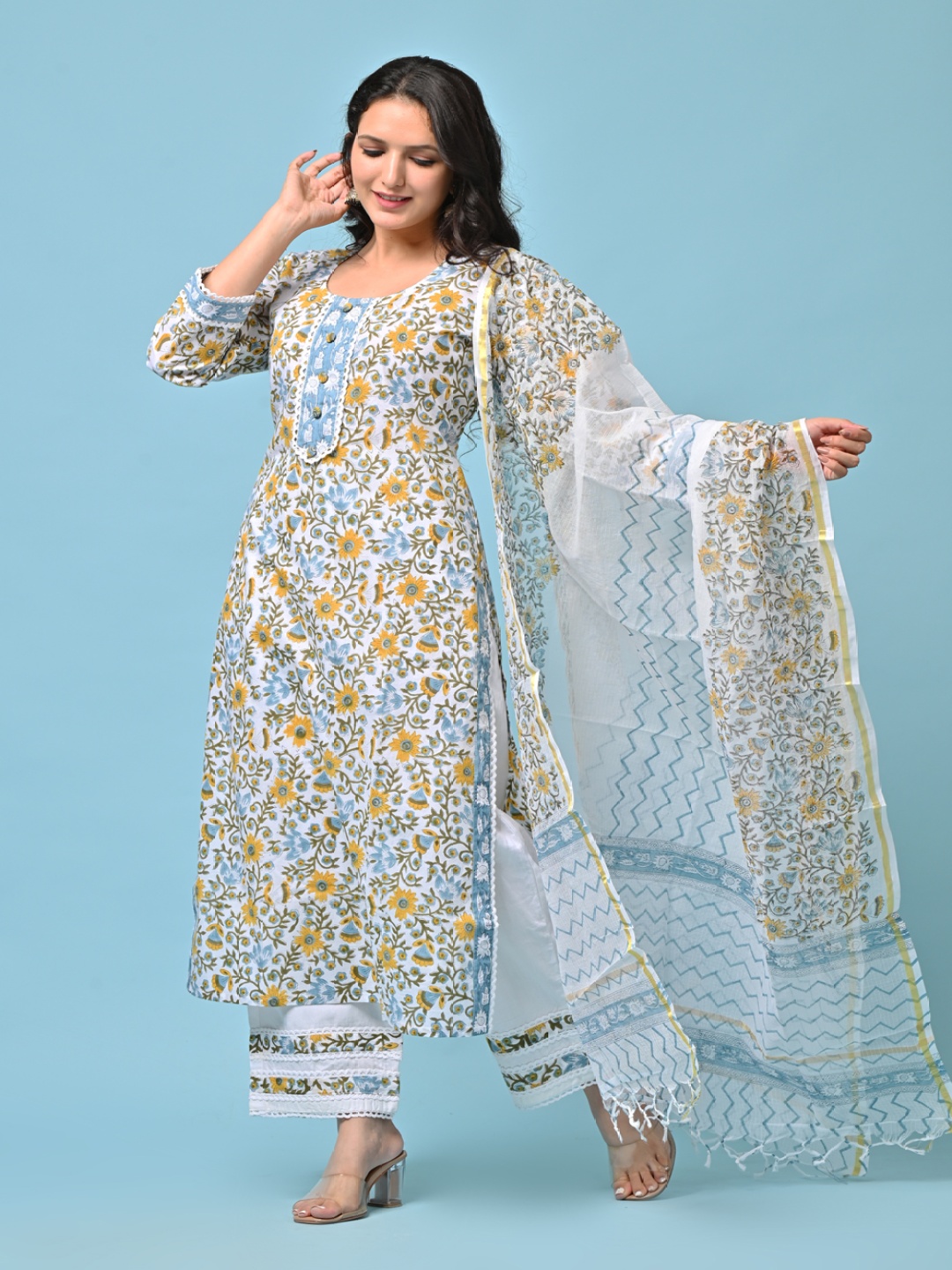 Anootha Women Floral Printed Pure Cotton Straight Kurta With Palazzos And Dupatta, White
Anootha Women Floral Printed Pure Cotton Straight Kurta With Palazzos And Dupatta, White