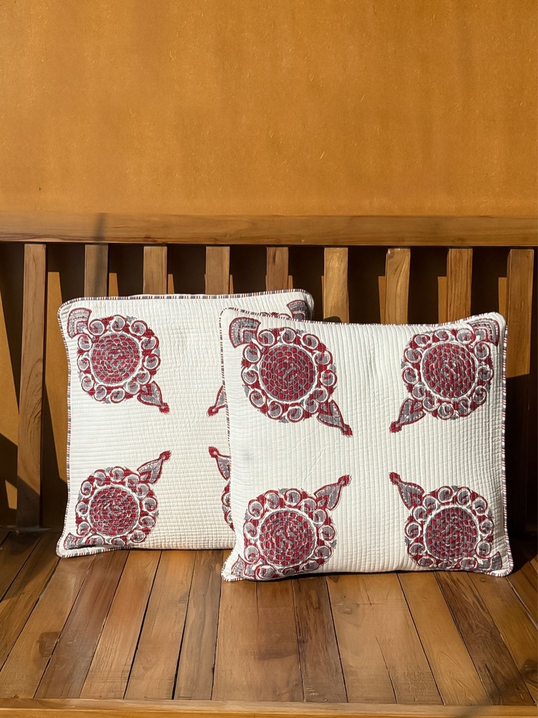 ARAVALII White & Purple 2 Pieces Ethnic Motifs Printed Cotton Square Cushion Covers
ARAVALII White & Purple 2 Pieces Ethnic Motifs Printed Cotton Square Cushion Covers
