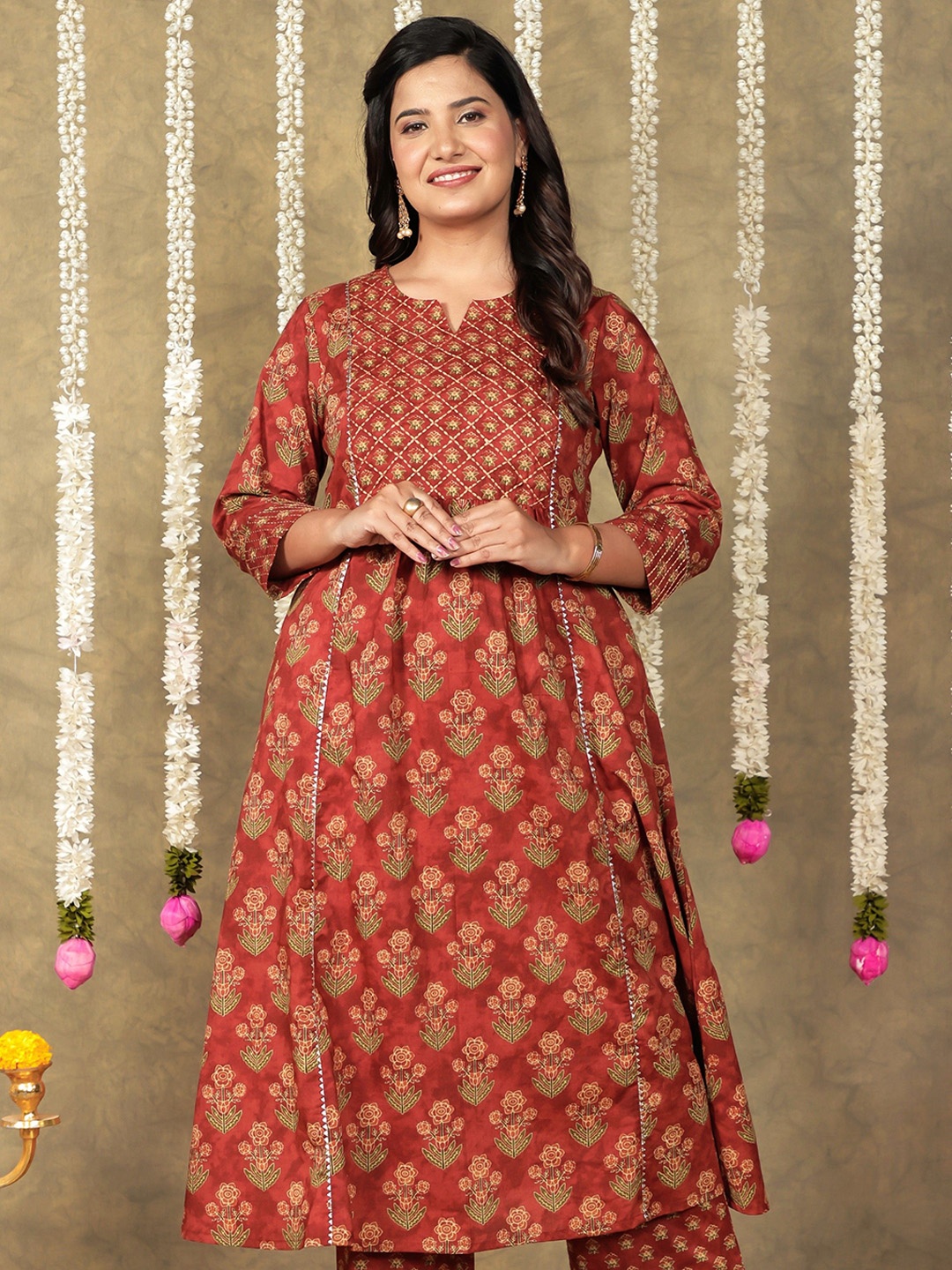 Aramya Floral Printed Notch Neck Thread Work Pure Cotton Panelled Anarkali Kurta, Rust
Aramya Floral Printed Notch Neck Thread Work Pure Cotton Panelled Anarkali Kurta, Rust