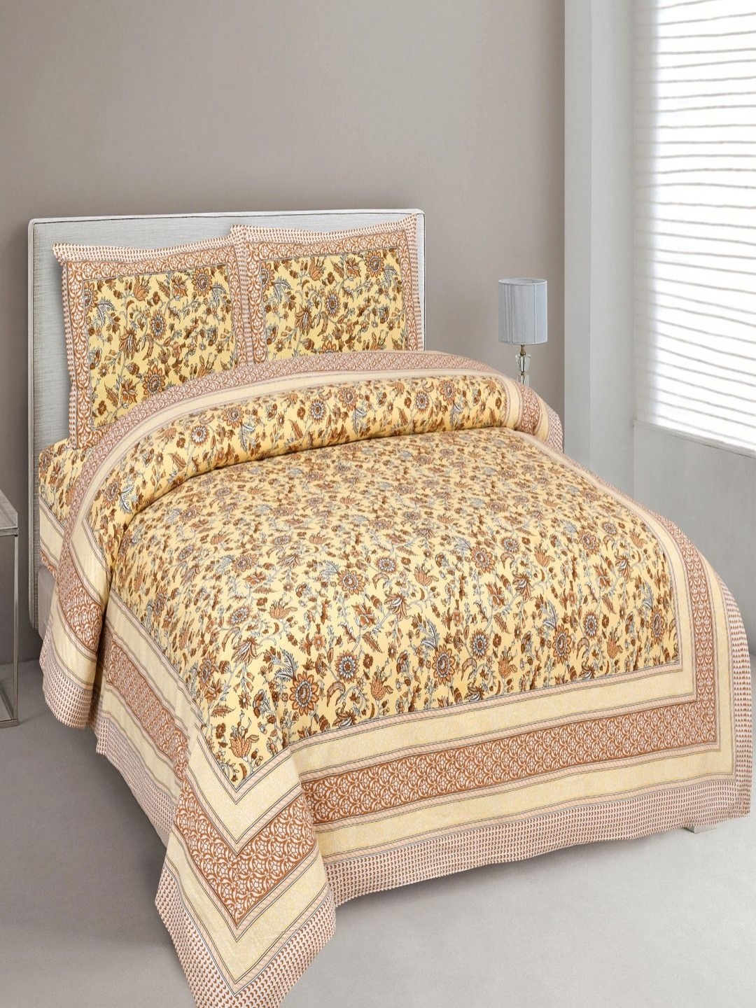 Myntra Elegant Homes Yellow Printed Pure Cotton 180 TC King Bedsheet Set 2.74 m x 2.54 m
Myntra Elegant Homes Yellow Printed Pure Cotton 180 TC King Bedsheet Set 2.74 m x 2.54 m