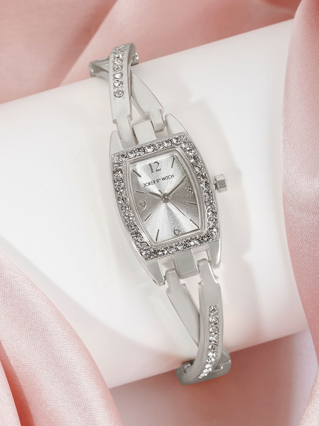 JOKER & WITCH Victoria Elegance Women Embellished Dial Analogue Watch AMWW961, Silver
JOKER & WITCH Victoria Elegance Women Embellished Dial Analogue Watch AMWW961, Silver