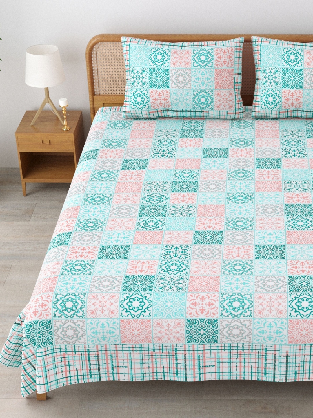 MAFATLAL Sanskriti Blue & Pink Printed Cotton 144 TC King Bedsheet Set- 2.34 m x 2.70 m
MAFATLAL Sanskriti Blue & Pink Printed Cotton 144 TC King Bedsheet Set- 2.34 m x 2.70 m